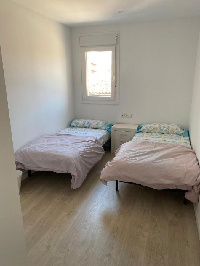 Apartamento En El Centro Igualada Esterno foto